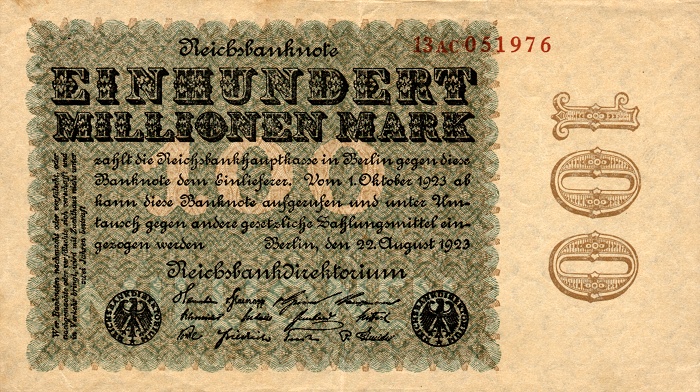 Front of Germany p107c: 100000000 Mark from 1923