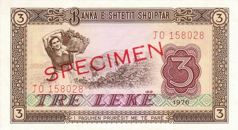 Front of Albania p41s2: 3 Leke from 1976