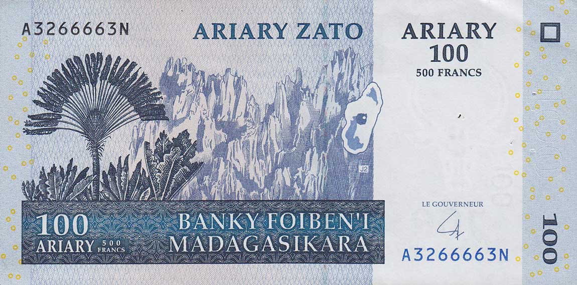 MADAGASCAR UNC 2004 BANKNOTES 500 Ariary & 1,000 Ariary 100 Ariary 200 Ariary