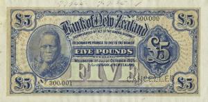 pS235s from New Zealand: 5 Pounds from 1924