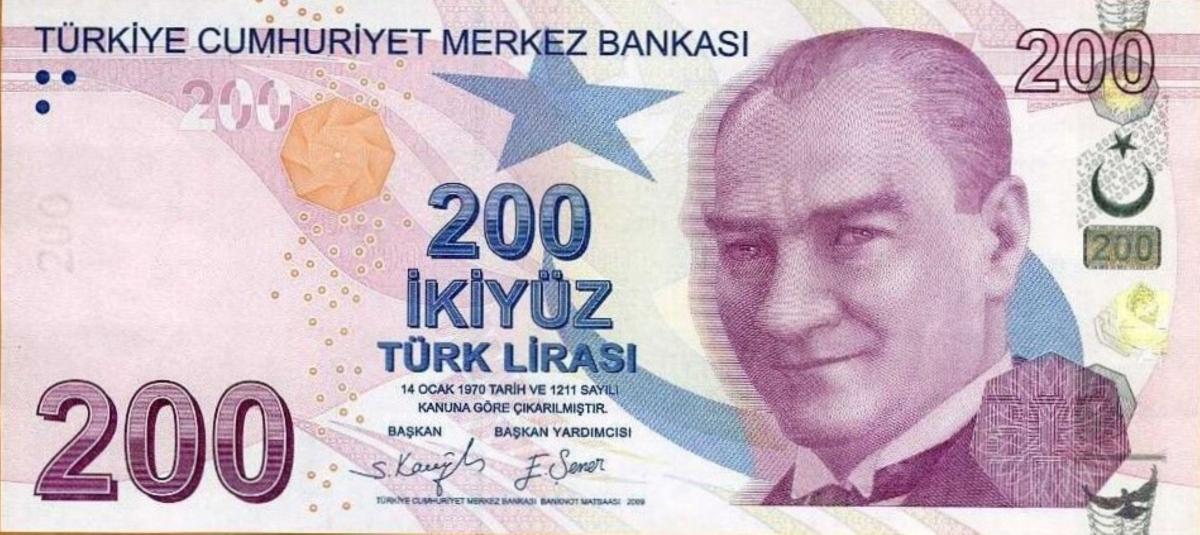 Front of Turkey p227e: 200 Lira from 2009