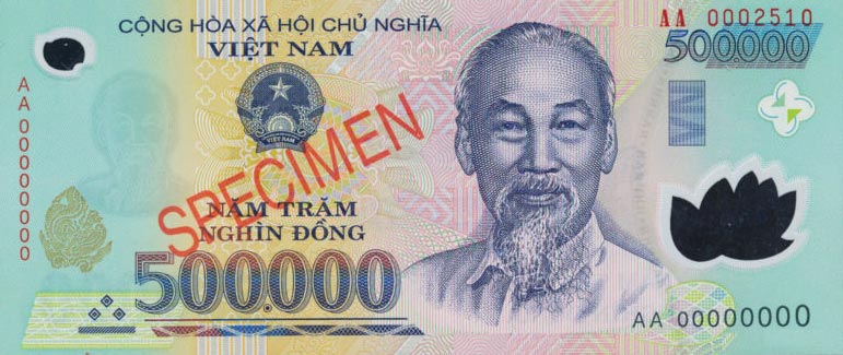 Front of Vietnam p124s: 500000 Dong from 2003