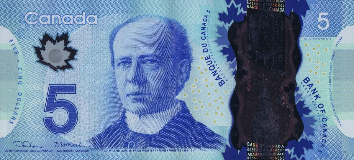 Front of Canada p106e: 5 Dollars from 2013